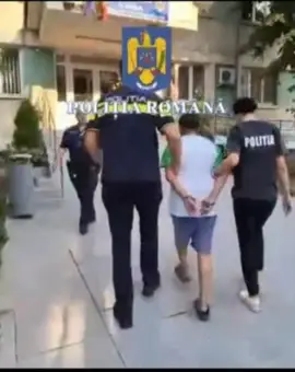 Foto    Bărbat, din Găneasa, reţinut pentru lovirea unui câine