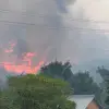 Imagine Misiunea de stingere a incendiului de la Cungrea nu s-a încheiat. Patru gospodării afectate