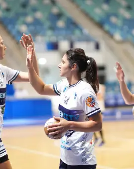 Foto CSM Slatina participă la Cupa Craiovei. Turneul de pregătire transmis pe TVR Sport