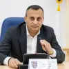 Foto Marius Oprescu: Achiziția microbuzelor electrice pentru elevi, transparentă și verificată, în ciuda atacurilor politice ale PNL Olt