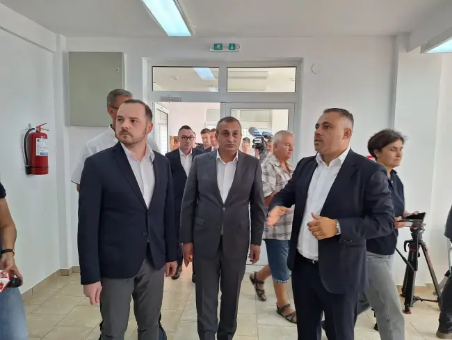 Foto Două secții noi la Spitalul de Psihiatrie Cronici Schitu Greci, inaugurate în prezența ministrului Sănătății. Investiție realizată integral din fondurile Consiliului Județean Olt (FOTO)