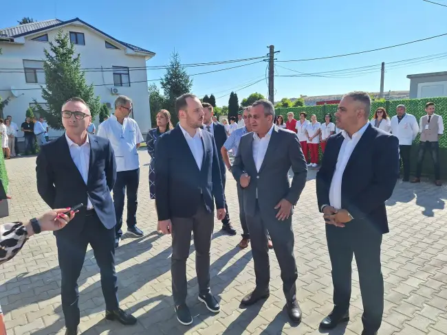 Foto Două secții noi la Spitalul de Psihiatrie Cronici Schitu Greci, inaugurate în prezența ministrului Sănătății. Investiție realizată integral din fondurile Consiliului Județean Olt (FOTO)