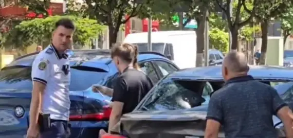 Foto Accident în Slatina, pe Bulevardul A.I. Cuza. Un motociclist a ajuns la spital