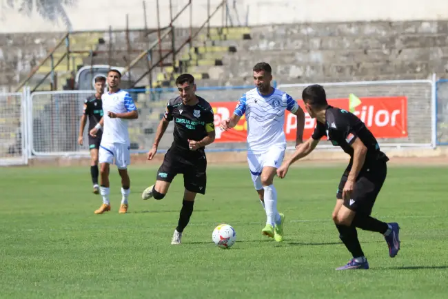 Foto CSM Slatina, înfrângere pe teren propriu cu Metalul Buzău. Niculescu: „Începutul reprizei secunde ne-a turnat plumb în picioare”
