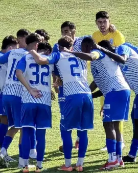 Foto Universitatea Craiova 2, succes la scor în al doilea meci susţinut pe noul teren propriu, la Caracal