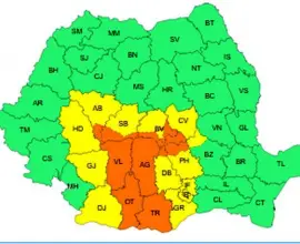 Foto  Județul Olt, sub Cod portocaliu: ploi torențiale, vijelii și grindină