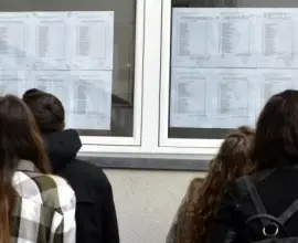 Foto S-au afişat rezultatele Bacalaureatului de Toamnă. 152 de candidaţi au reuşit să promoveze examenul maturităţii