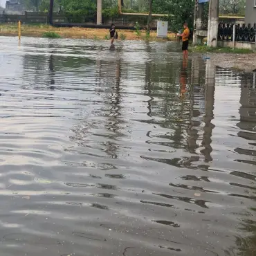 Foto Aceasta este Slatina „strălucitoare”!? Dezastru în mai multe zone ale oraşului, după ploaia torenţială de luni seara (FOTO&VIDEO)