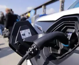 Foto RABLA 2025 în era austerităţii. Tichetul pentru mașini electrice ar putea scădea la 20.000 de lei, de la 37.000 de lei