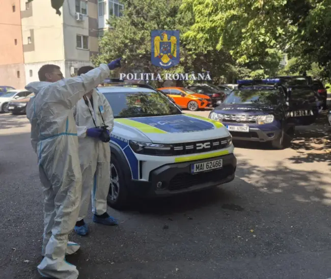 Foto VIDEO. Crimă şocantă, în Craiova: Şi-a înjunghiat soţia, apoi s-a aruncat de la etaj