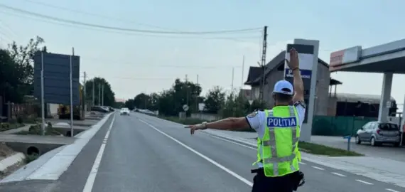 Foto Șoferi fără permis, băuți sau cu mașini neînmatriculate, prinși în trafic de polițiștii olteni