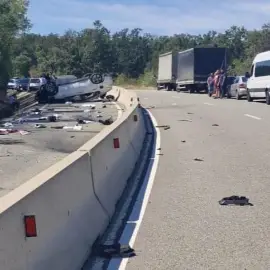 Foto Accident pe DN 65, în zona Pădurii Saru din Olt, un craiovean de 45 de ani a ajuns la spital