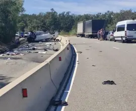 Foto Accident pe DN 65, în zona Pădurii Saru din Olt, un craiovean de 45 de ani a ajuns la spital
