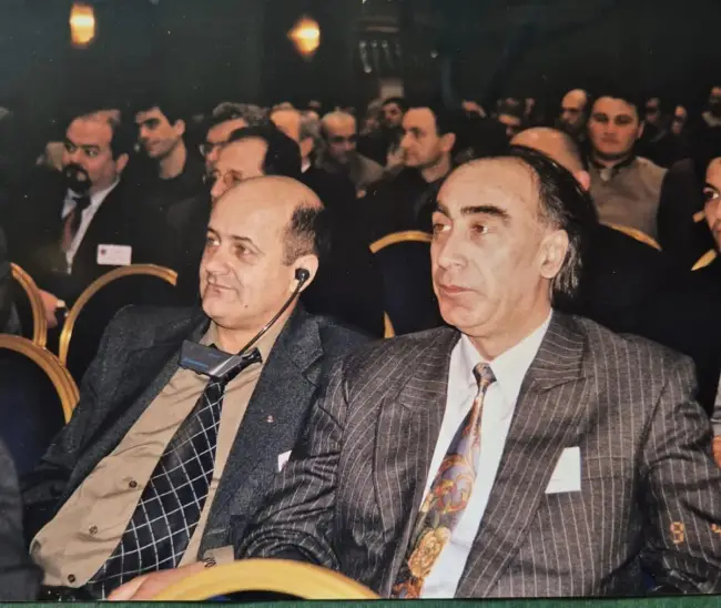 Alături de colegul de secție, chirurgul Dan Jijău